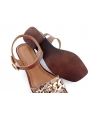 Cayetano sandalia marrón cadena