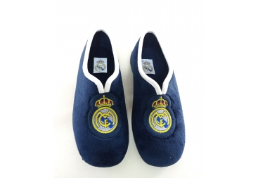 Zapatilla cerrada REAL MADRID