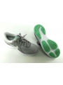 Deportivo gris NIke cordonera trasnpirable peso pluma