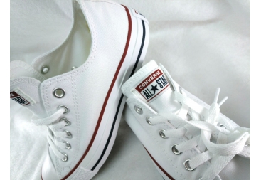Zapatilla de lona converse