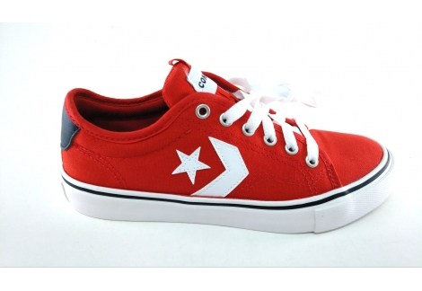 Converse zapatilla en color rojo