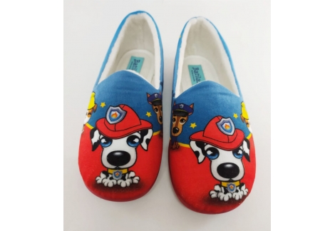 Zapatilla cerrada patrulla canina