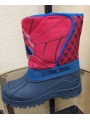 Botin agua nieve niño