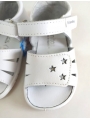 Titanitos sandalia de niña en blanco
