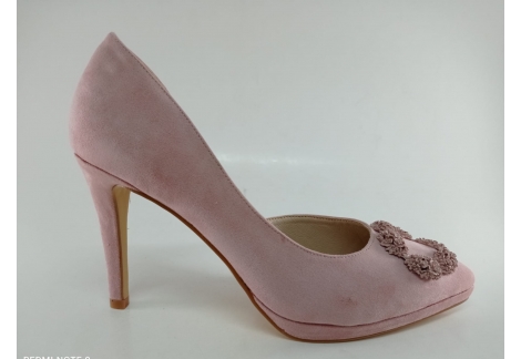 Menbur zapato cerrado en ante rosa(nude)